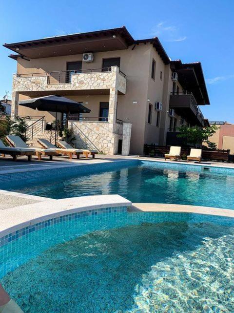 Sinodinos Deluxe Apartments Afytos Luaran gambar