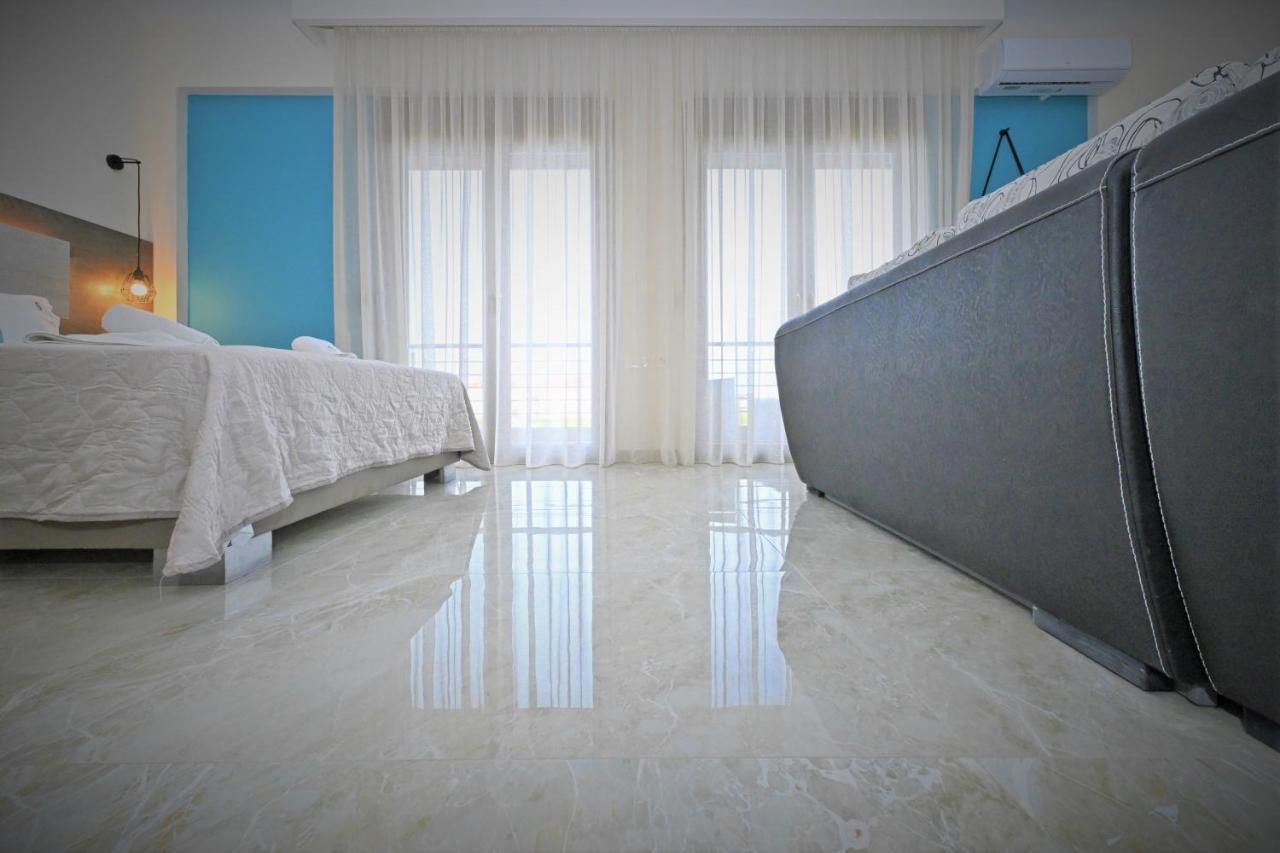 Sinodinos Deluxe Apartments Afytos Luaran gambar