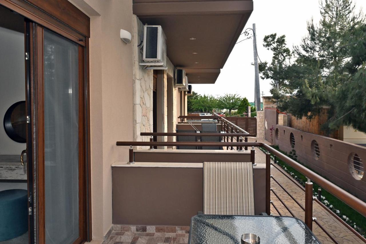 Sinodinos Deluxe Apartments Afytos Luaran gambar