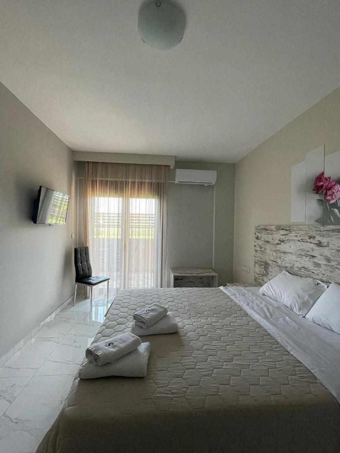 Sinodinos Deluxe Apartments Afytos Luaran gambar